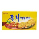 47868 8801111614344 crown sandwich cookie peanut 70g